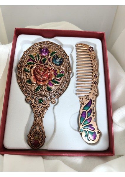 Gül ve Kelebek Motifli Vintage Ayna ve Tarak Seti