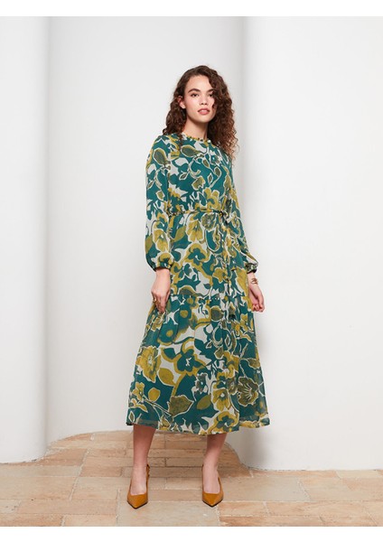 Yeni Sezon Fırfırlı Dik Yaka Desenli Uzun Kollu Elbise modelleri