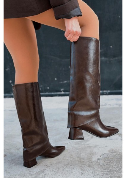 Jasmir Kadın Topuklu Çizme Acıkahve Parlak Deri modelleri