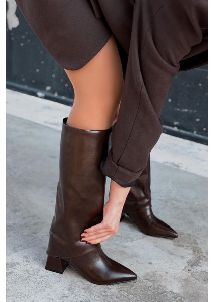 Jasmir Kadın Topuklu Çizme Acıkahve Parlak Deri fırsatları