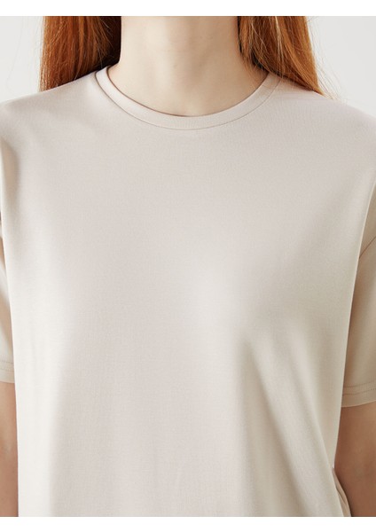 Yeni Sezon Bisiklet Yaka Kadın Tişört modelleri