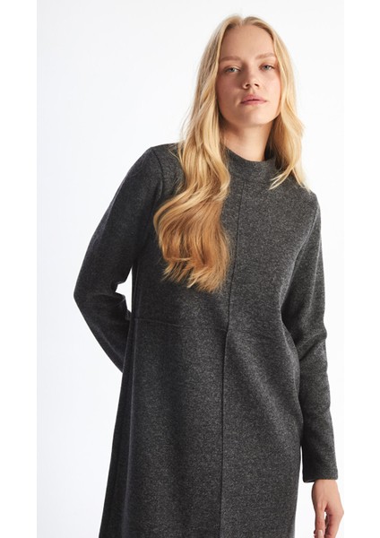 Yeni Sezon Dik Yaka Elbise fiyatları