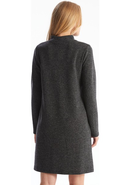 Yeni Sezon Dik Yaka Elbise fırsatları