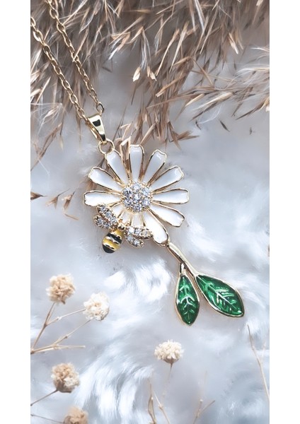 Yapraklı Papatya Arı Çelik Kolye modelleri