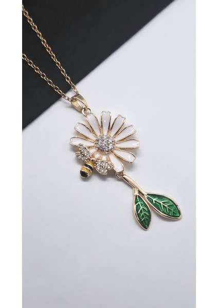Yapraklı Papatya Arı Çelik Kolye fırsatları