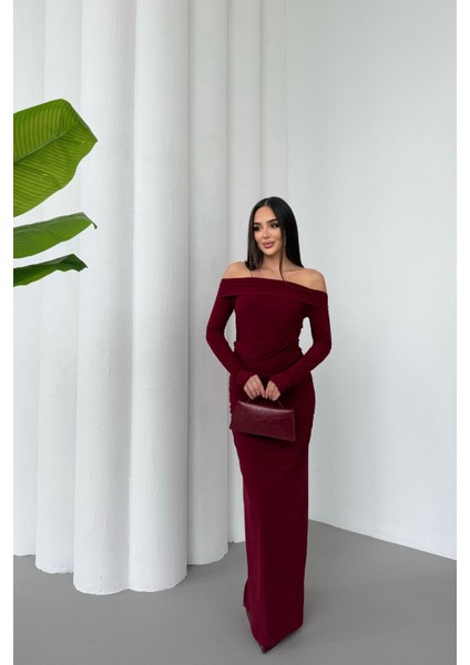 Kadın Drapeli Uzun Kollu Modonna Yaka Parmak Geçirmeli Büzgülü Detaylı Elbise