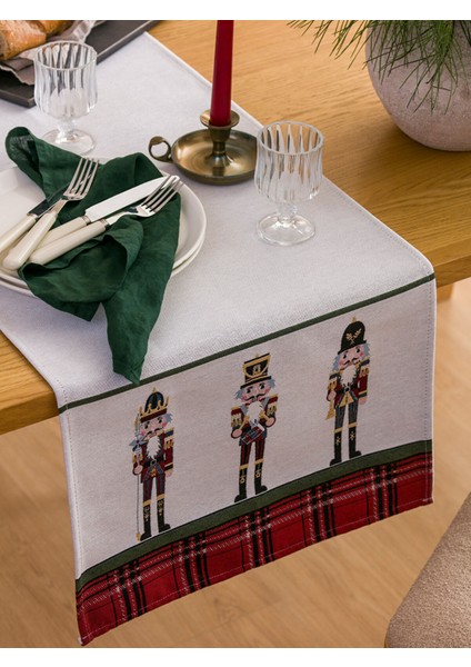 Yeni Sezon Fındıkkıran Baskılı Runner 45X120 cm fiyatları