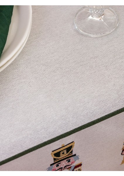 Yeni Sezon Fındıkkıran Baskılı Runner 45X120 cm fırsatları