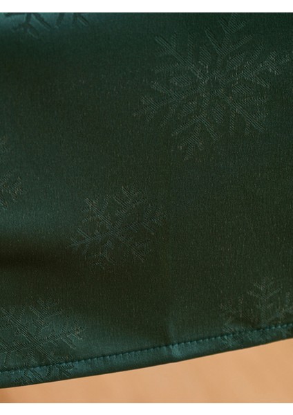 Yeni Sezon Kar Tanesi Nakışlı Runner 40X120 cm fırsatları