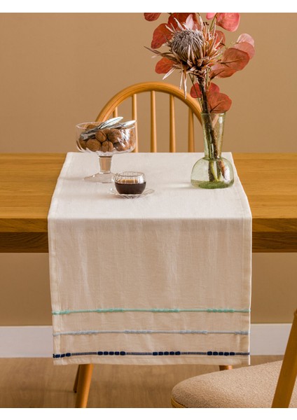 Yeni Sezon Çizgi Nakışlı Runner 45X150 cm fiyatları