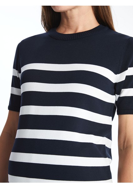 Yeni Sezon Bisiklet Yaka Çizgili Kadın Triko Elbise modelleri