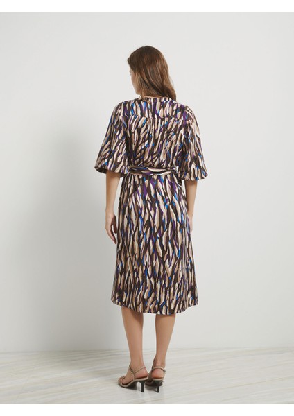 Yeni Sezon V Yaka Desenli Elbise fırsatları