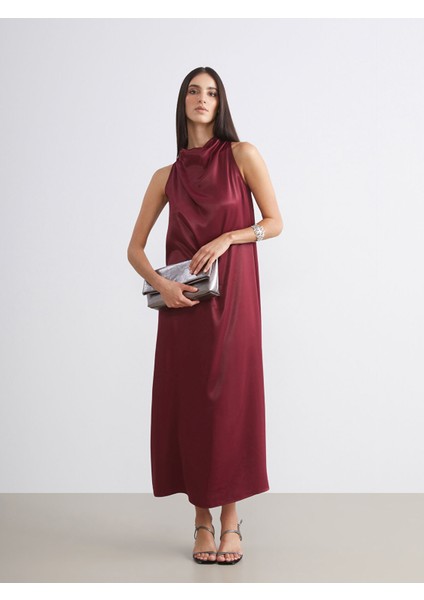 Yeni Sezon Dökümlü Yaka Saten Elbise indirimleri