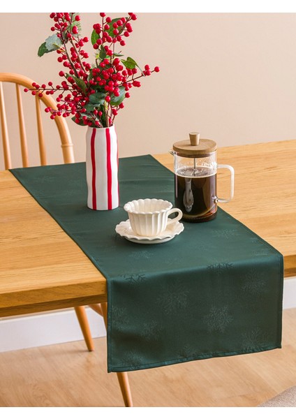 Yeni Sezon Kar Tanesi Nakışlı Runner 40X120 cm fiyatları