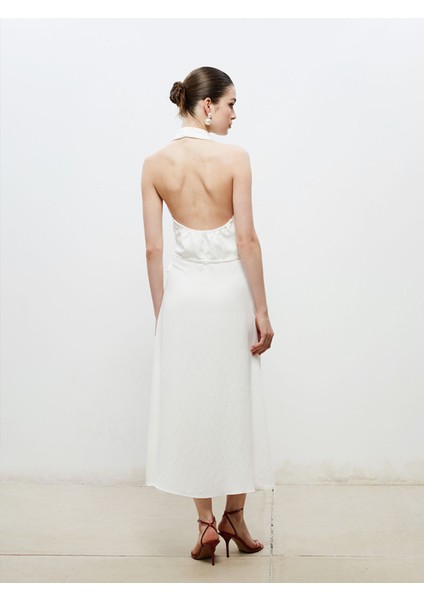 Yeni Sezon Halter Yaka Kuşaklı Saten Elbise fırsatları