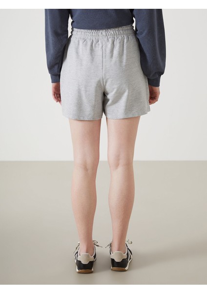 Yeni Sezon Beli Lastikli Kadın Şort fırsatları