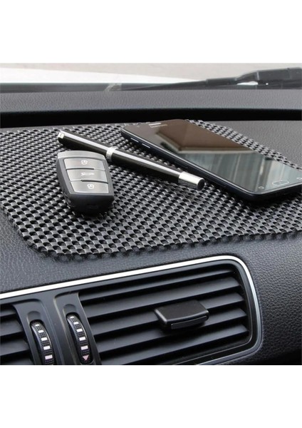 1 Adet (60X100) Kalın Siyah Orta Boy Halı Kaydırmaz Kaymaz Örtü