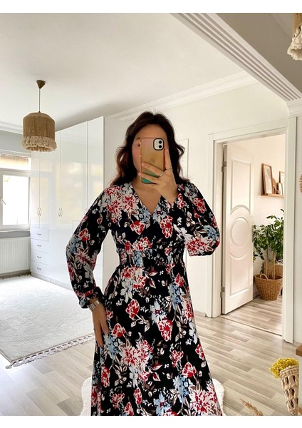 Kadın Uzun Kollu Kruvaze Yaka Beli Lastikli Yandan Yırtmaçlı Desenli Dalgıç Elbise fiyatları