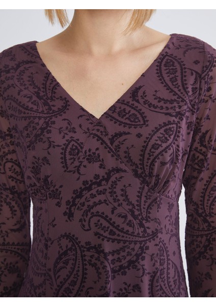 Yeni Sezon V Yaka Büzgülü Dantelli Mini Elbise modelleri