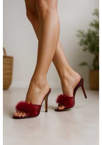 Premium Saten Tüylü Topuklu Terlik – Lüks Gece & Ev Şıklığı, Gelin Bohçası, Çeyizlik