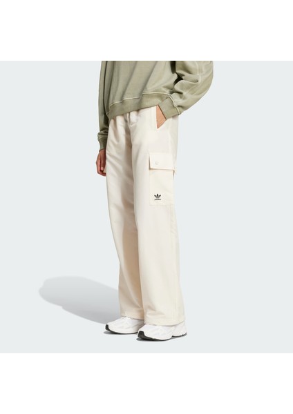 Originals IX9970 Essentials Woven Cargo Pants fırsatları