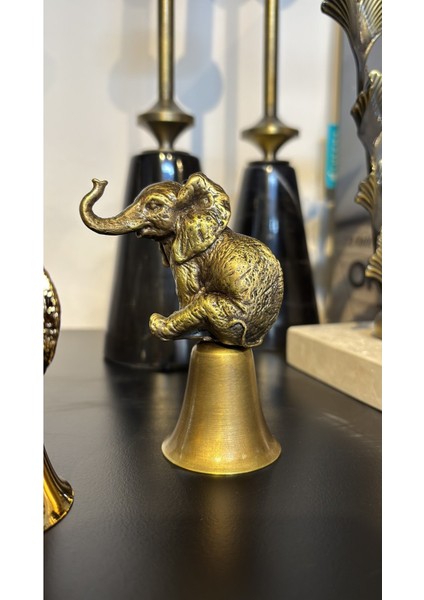 Oturan Filli Sevimli Çan Mum Söndürücü-Pirinç