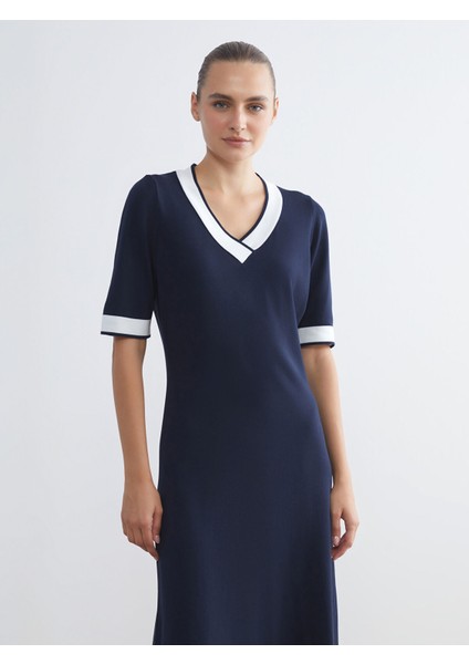 Yeni Sezon V Yaka Triko Elbise