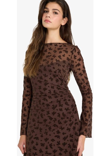 Kayık Yaka Dantel Detaylı Tül Uzun Kollu Mini Elbise G5958AX25WN modelleri