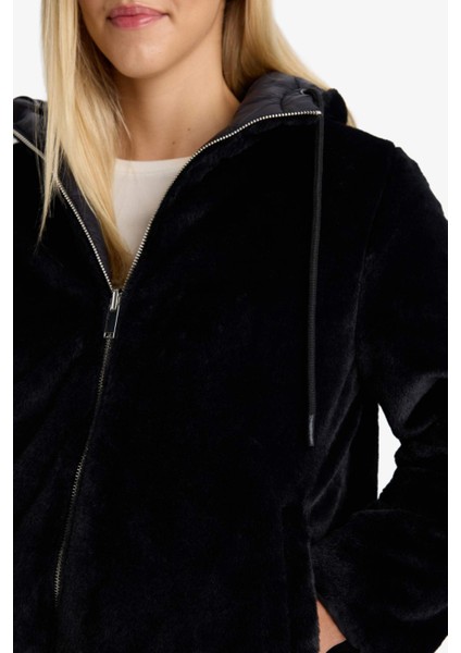 Su Geçirmez Regular Fit Kapüşonlu Suni Kürk Astarlı Mont F2145AX25WN