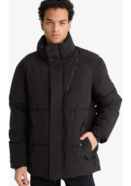 Su İtici Regular Fit Dik Yaka İç Cepli Fermuarlı Cepli Mont F5711AX25WN