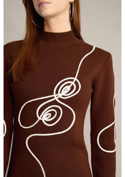 Slim Fit Dar Kesim Yarım Balıkçı Yaka Triko Uzun Kollu Elbise G6848AX25WN indirimleri