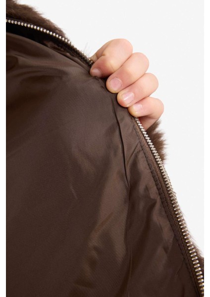 Kız Çocuk Dik Yaka Fermuarlı Suni Kürk Mont G2763A825WN indirimleri