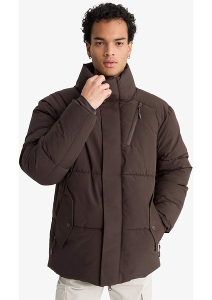 Su İtici Regular Fit Dik Yaka İç Cepli Fermuarlı Cepli Mont F5711AX25WN modelleri