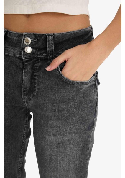 Düşük Bel Uzun Jean Yıkamalı Pantolon fırsatları