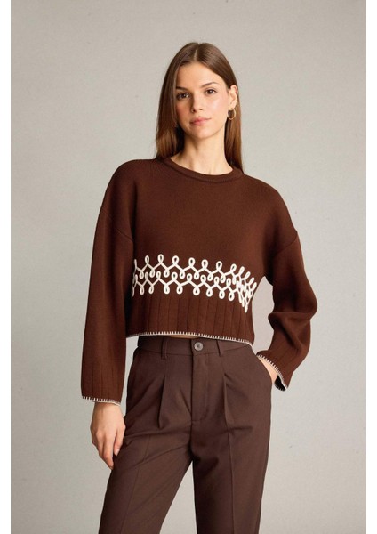 Crop Bisiklet Yaka Nakışlı Triko Kazak G6303AX25WN fırsatları