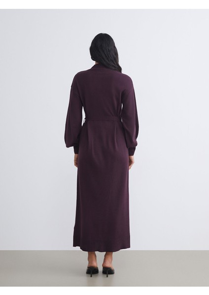 Yeni Sezon Dik Yaka Kuşaklı Triko Elbise fırsatları