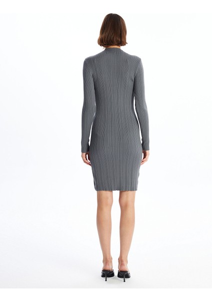 Yeni Sezon Dik Yaka Düz Uzun Kollu Kadın Triko Elbise fırsatları