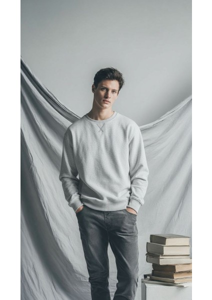Erkek Bisiklet Yaka Dokulu Regular Fit Basic Sweatshirt Gri Melanj