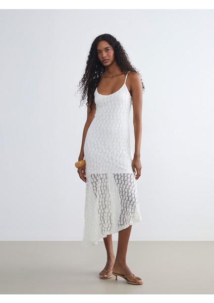 Yeni Sezon U Yaka Askılı Dantelli Elbise fiyatları