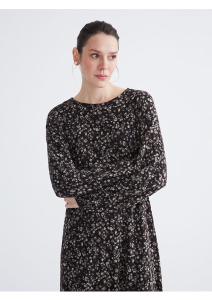 Yeni Sezon Bisiklet Yaka Desenli Elbise fiyatları