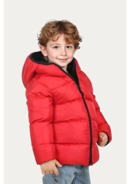 Erkek Çocuk Kırmızı Kapüşonlu Su ve Rüzgar Geçirmez Polarlı Şişme Mont fırsatları