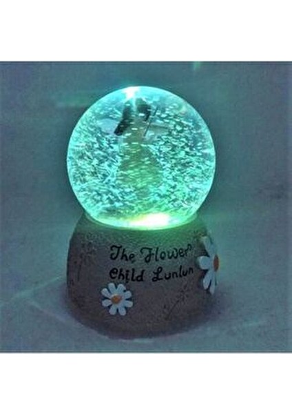 Keman Çalan Papatyalı Kız Püskürtmeli & Işıklı & Müzikli Kar Küresi