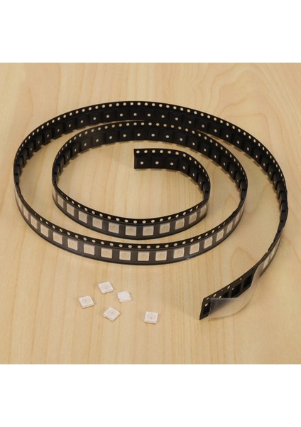 1000PCS WS2812B Rgb LED Chıp 5050SMD Beyaz Pcb WS2812 Ayrı Ayrı Adreslenebilir Çip Pikselleri DC5V (Yurt Dışından) indirimleri