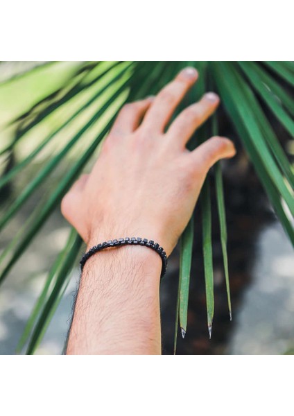 1773 İTÜ Taşkışla Kare Bileklik modelleri