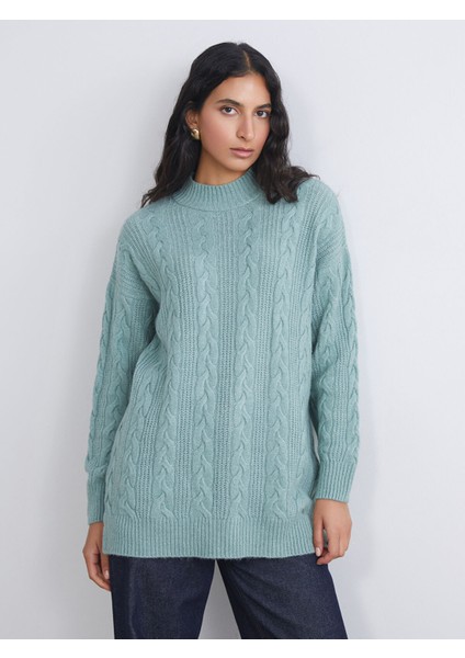 Yeni Sezon Dik Yaka Kendinden Desenli Kadın Triko Tunik