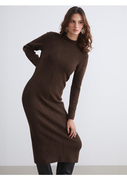 Yeni Sezon Bisiklet Yaka Triko Elbise