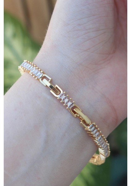 Vip Seri Pirinç Pembe Zirkon Taşlı Gold Renk Baget Model Bileklik fiyatları