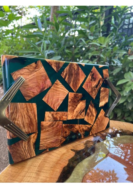 Zeytin Ağacından El Yapımı Ahşap Epoksi Sunum Tepsi / Düğün/nişan - 30*19 cm - Yeşil