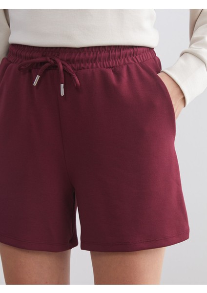 Yeni Sezon Beli Lastikli Kadın Şort modelleri