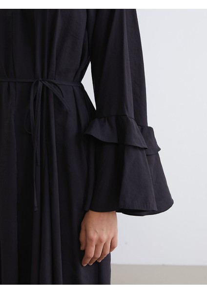 Yeni Sezon Bağlamalı Yaka Fırfırlı Büzgülü Elbise modelleri